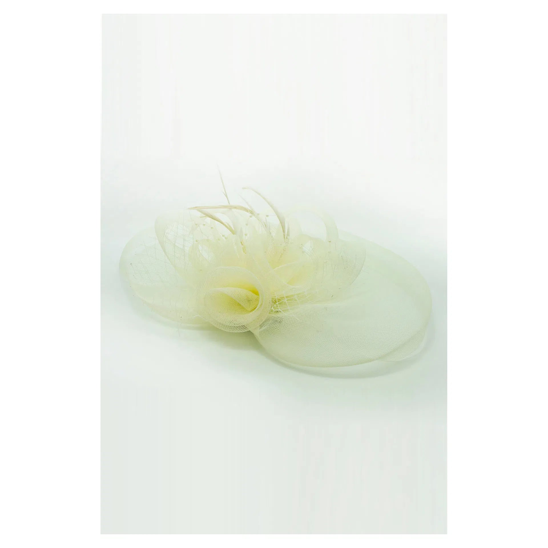 MX125-1 Gauze Triple Flowers Fascinator with Curled Feathers