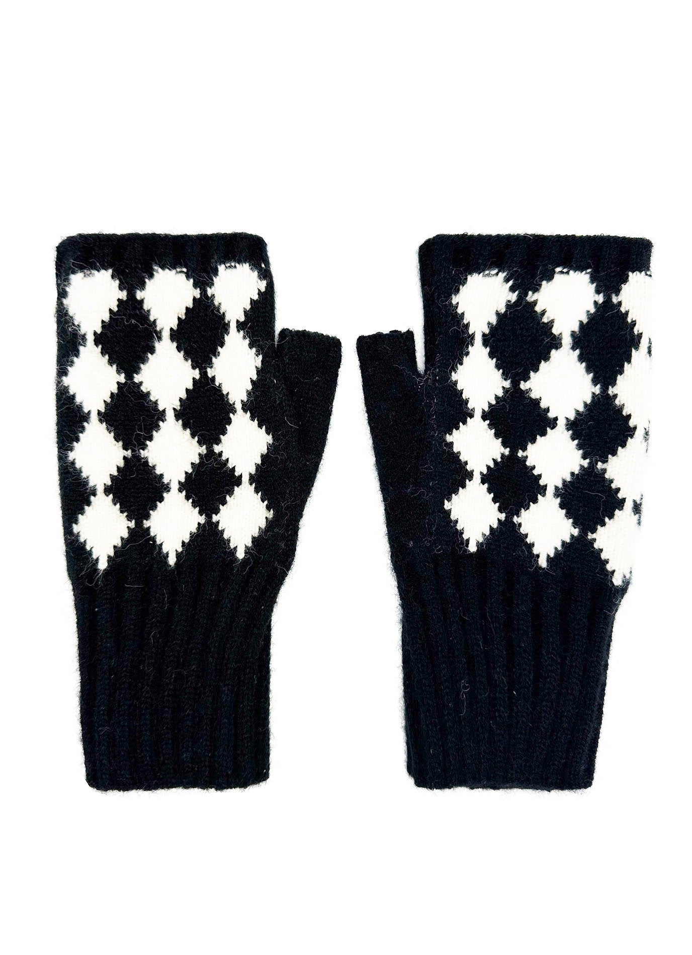 GV2470-136 Soft Fingerless Gloves with Squares Printing