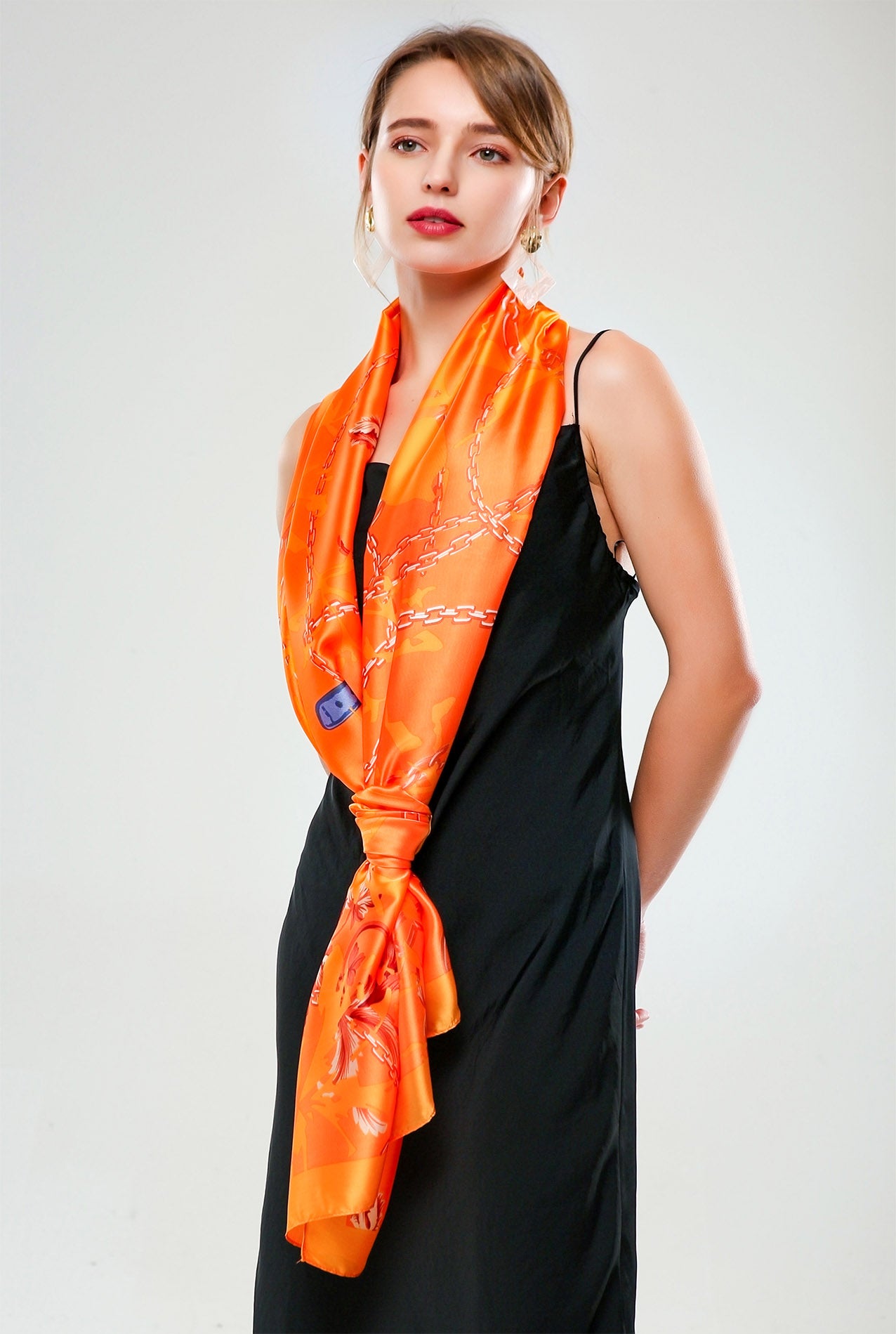 SF20110-177 Printed Chains Silk Mix Scarf