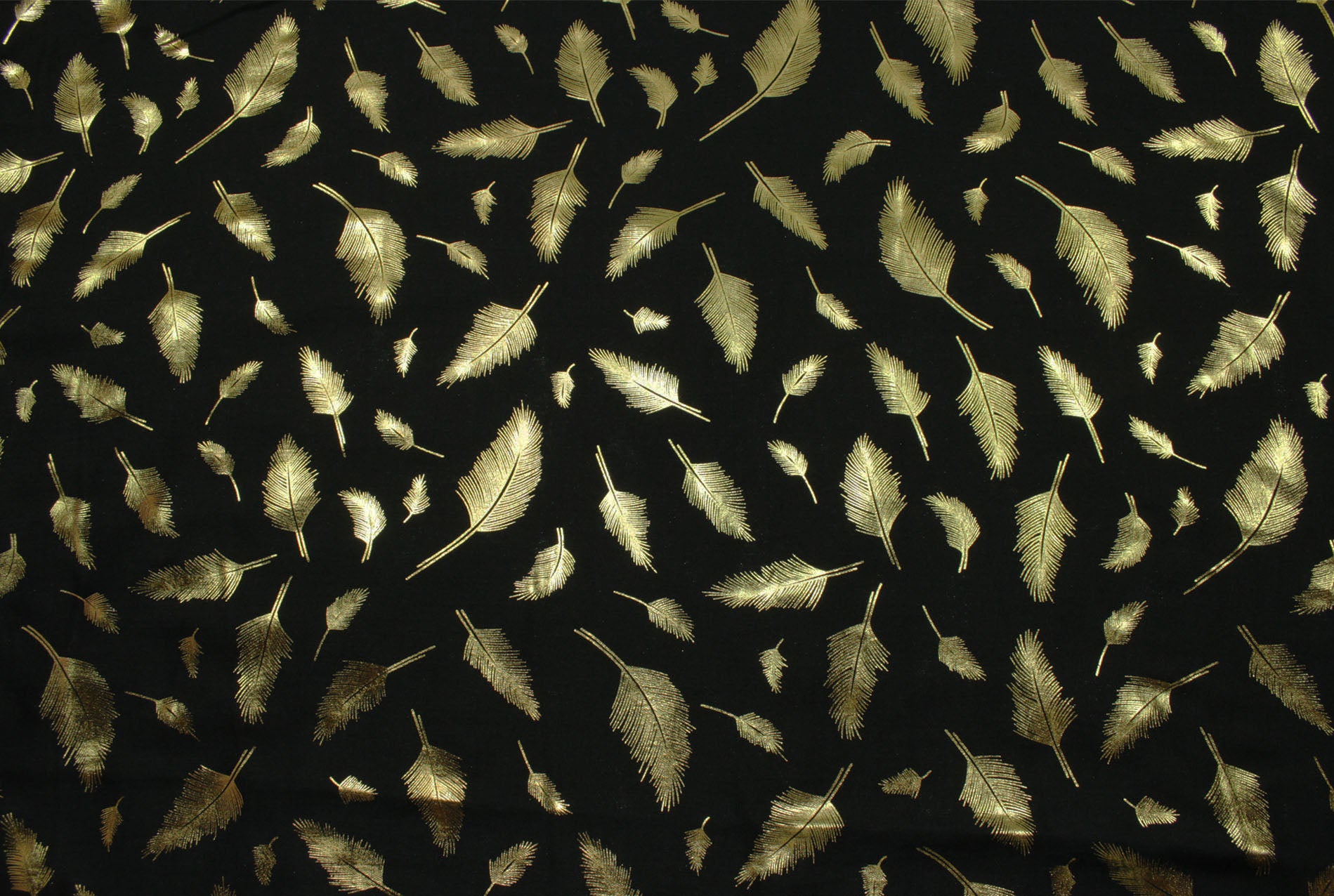 SF21058-657 Small Gold Foil Leaf Pattern Scarf