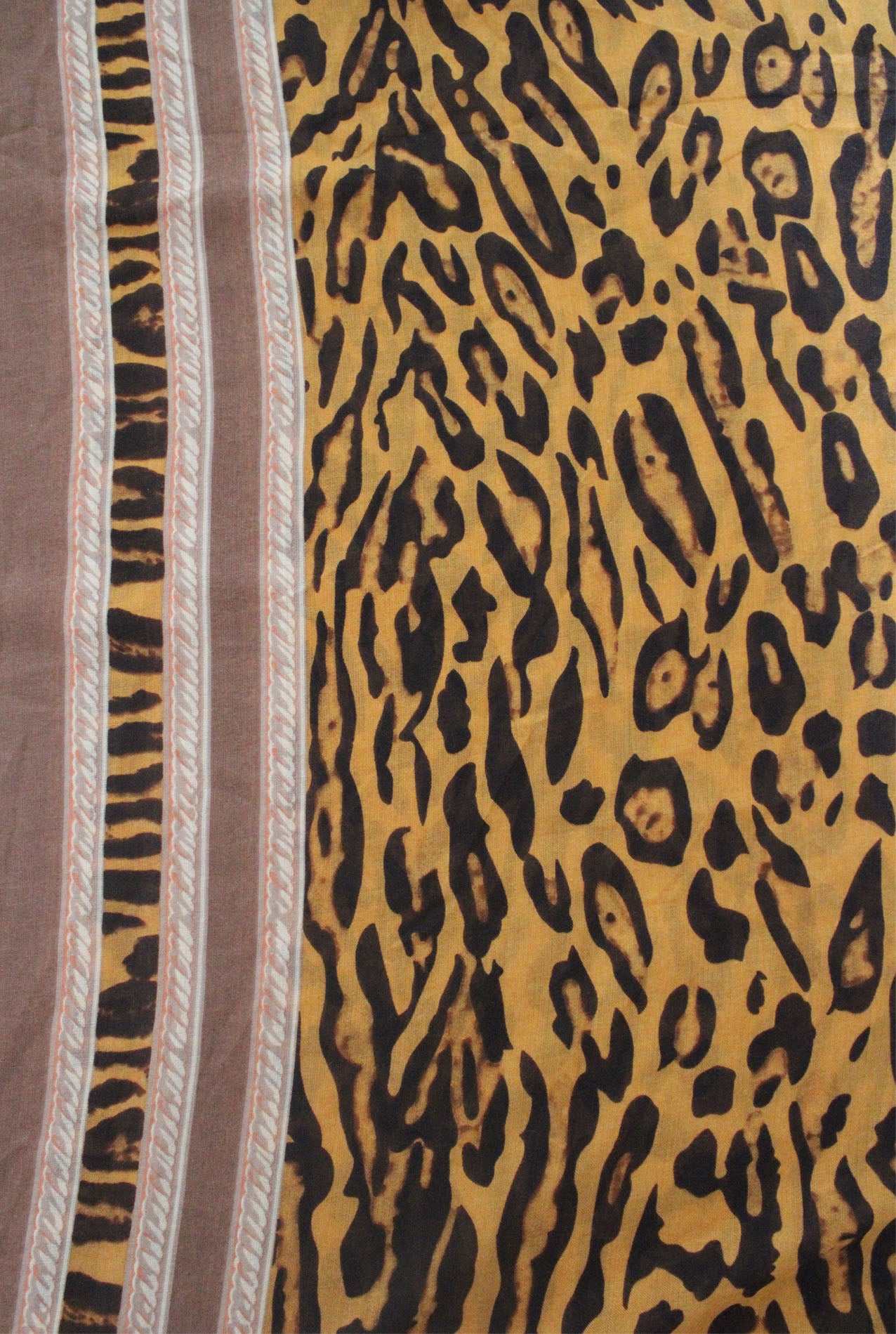 SF21075-621 Leopard Print Scarf