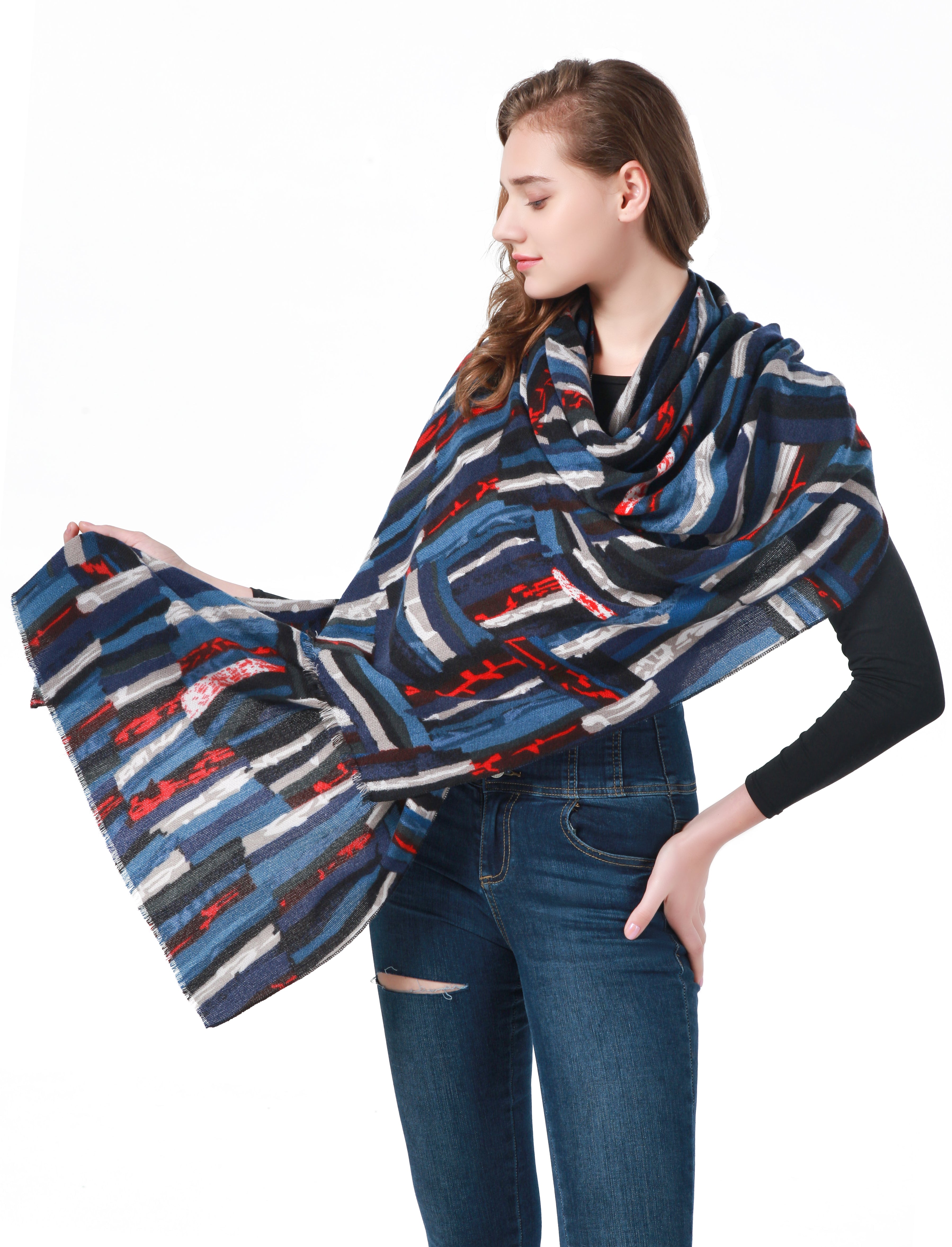 SF21135-636 Abstract Print Wool Mix Scarf