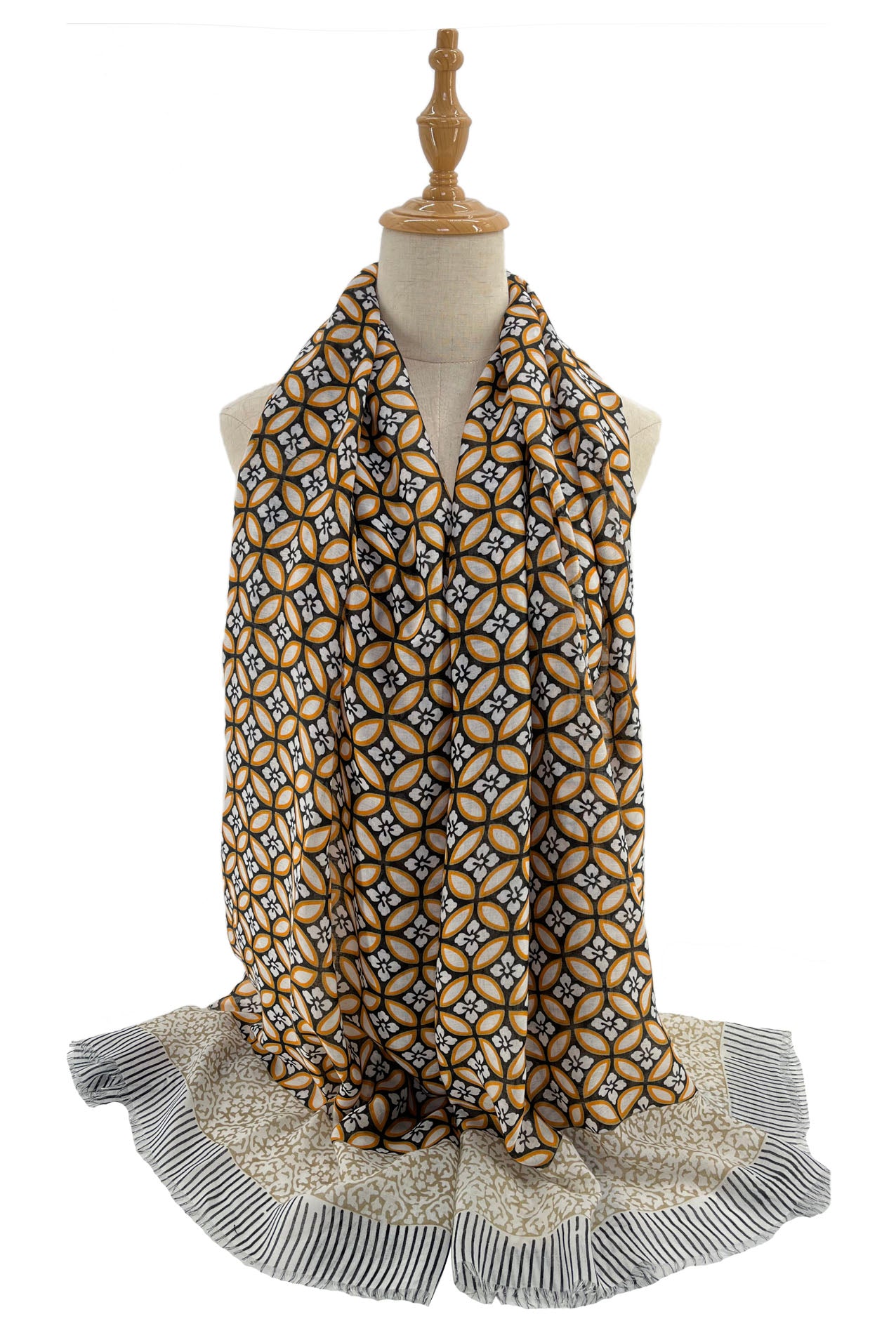 SF2295-677 Flower Monogram Light Scarf