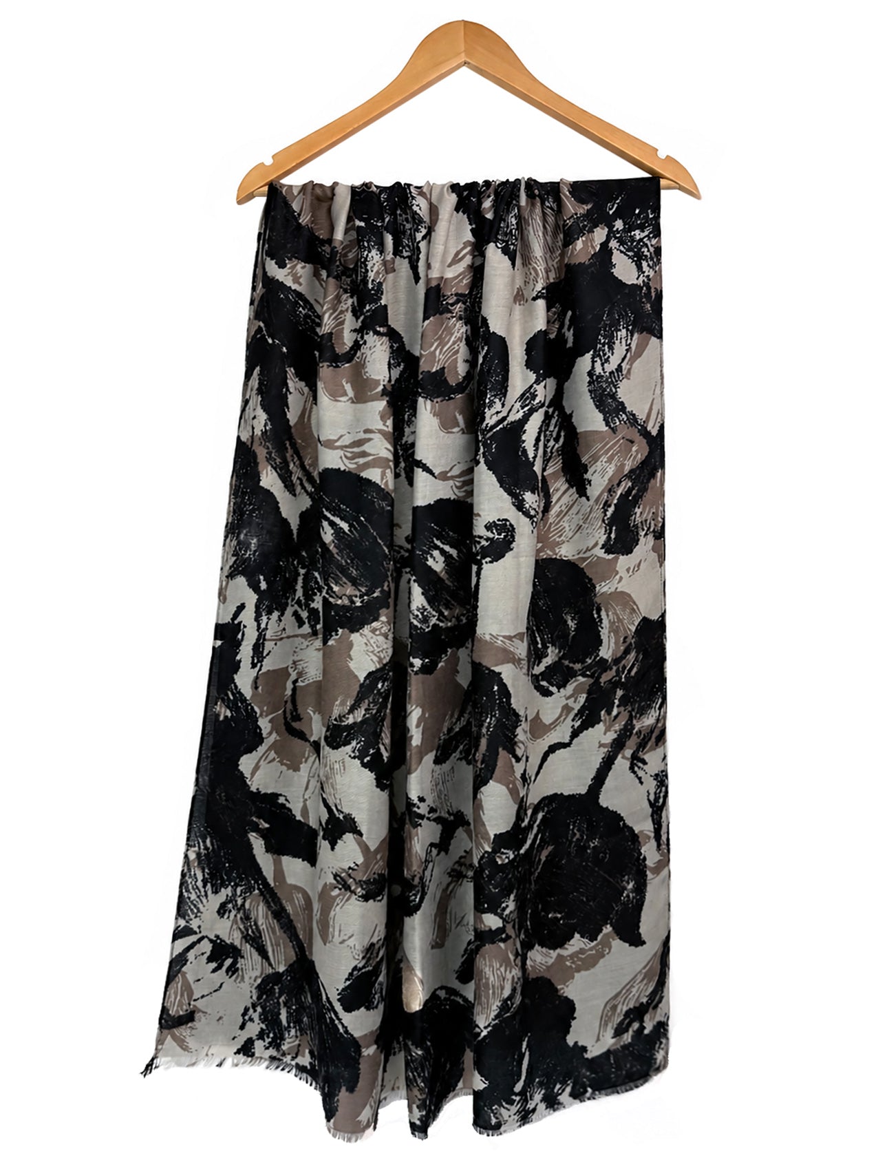 SF26090-423 Expressive Floral Print Scarf