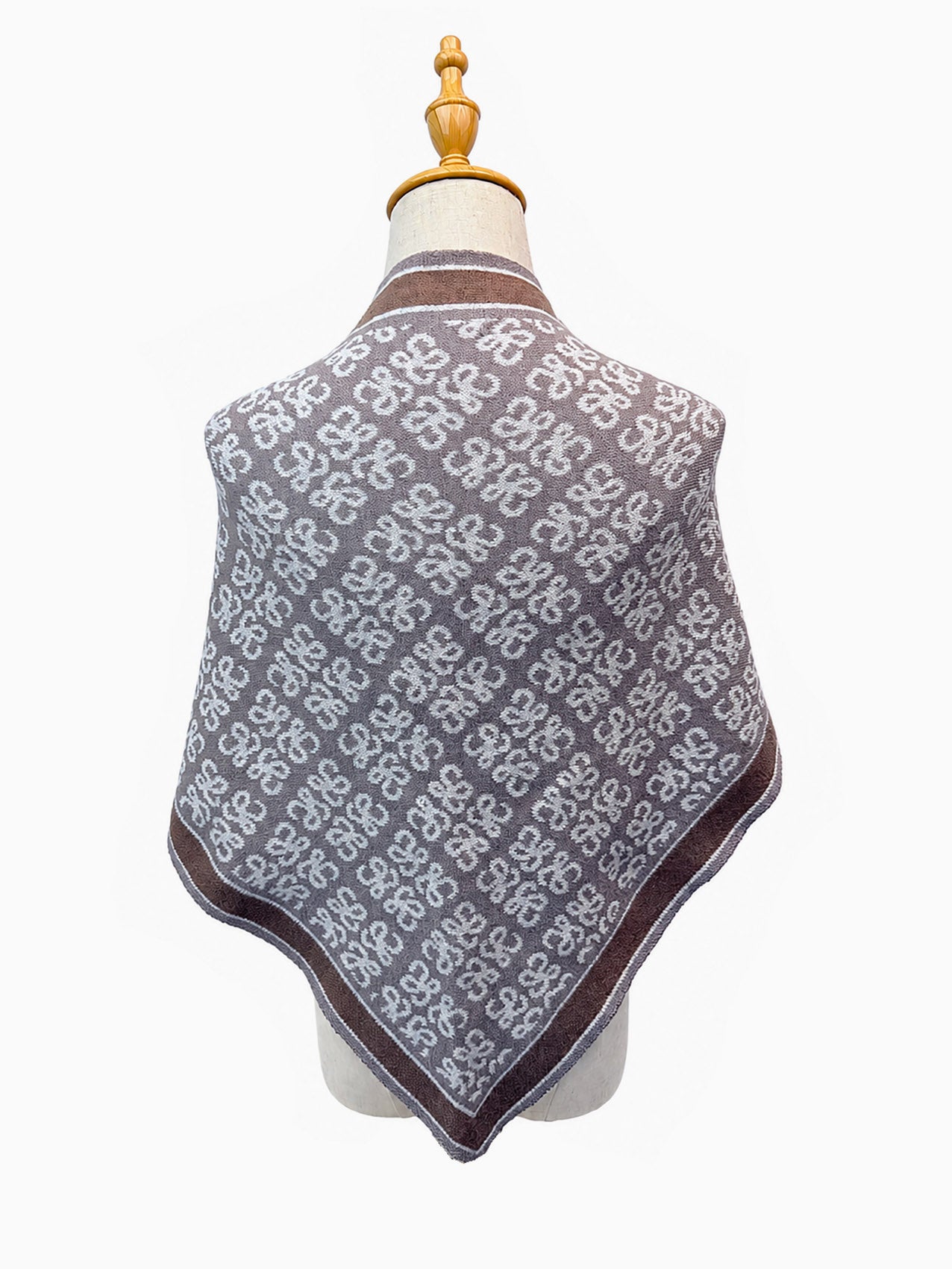 SF26145-435 Ditsy Clover Print Triangle Scarf