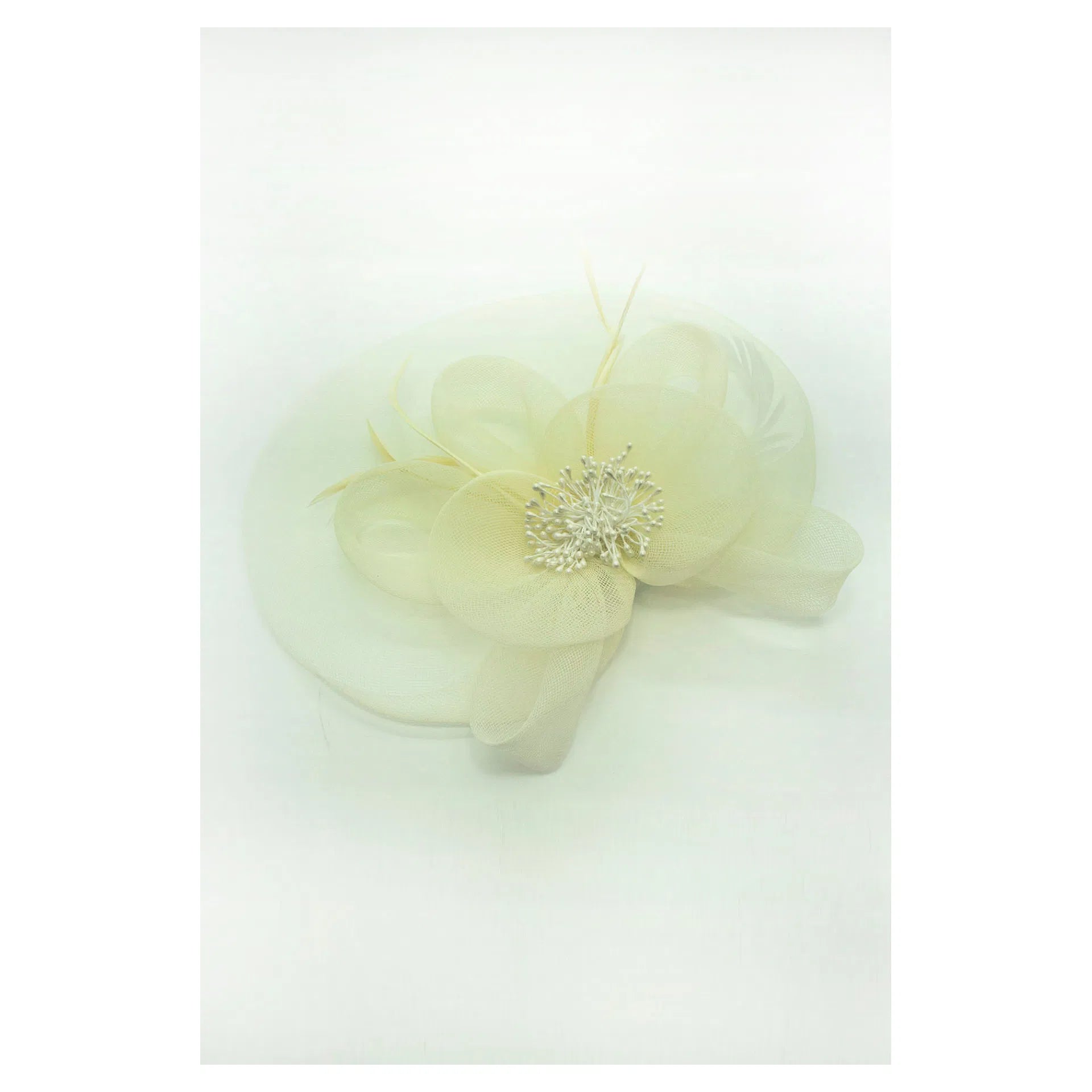 MX10-7 Gauze Poppy Flower Fascinator with Veil and Curled Feathers